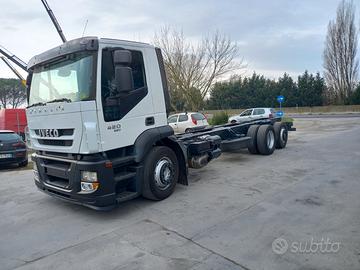 Autocarro usato iveco stralis euro 5 telaio