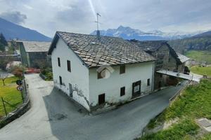 CASA SEMINDIPENDENTE A GIGNOD