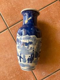Vaso vintage in porcellana