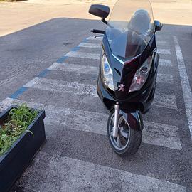 Scooter Peugeot Satelis