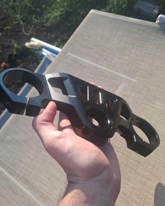 Piastra di sterzo racing RS660 CNC alluminio