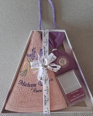 set  confezione  lavanda