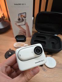 Insta360 GO3 + accessori