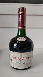 bottiglia cognac Courvoisier Luxe trois etoiles