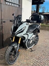 Honda xadv 750