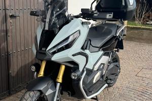 Honda xadv 750
