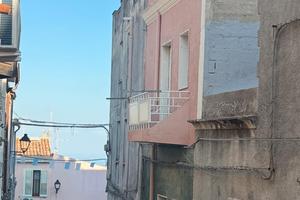 Palazzina su tre livelli  a Sennori