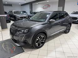 PEUGEOT 2008 BlueHDi 110 S&S Allure