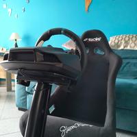Sedile racing + Volante Logitech G29