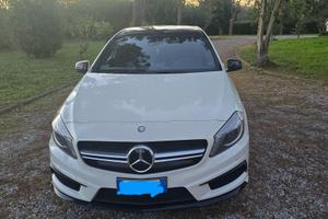 Mercedes A45 AMG