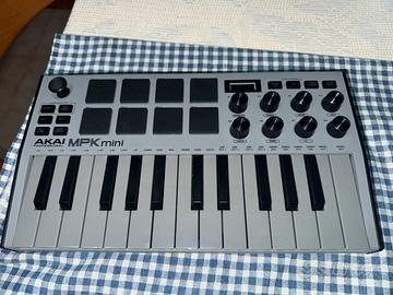 Tastiera digitale Akai MPK mini