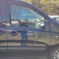 Porta anteriore dx nuda FIAT SCUDO del 2011