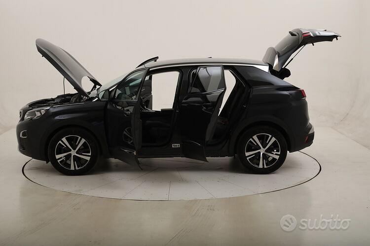 Peugeot 2008: prezzo e caratteristiche - brumbrum BLOG