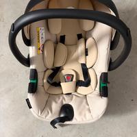 Seggiolino auto 0-15 mesi