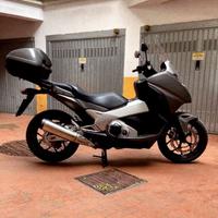 Honda Integra 750 - 2015 - km 15600