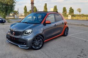 Smart ForFour 90 0.9 Turbo Twinamic JBL Brabus Sty
