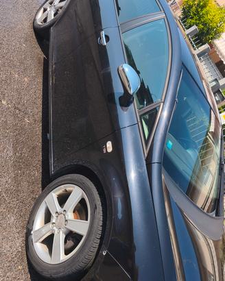 SEAT Leon 140 CV, 103 kW anno 2006.