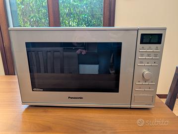 Microonde Panasonic mod. NN-GD462M