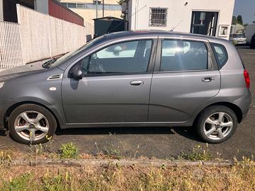CHEVROLET Aveo 1ª serie - 2011