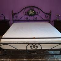letto matrimoniale in ferro battuto 