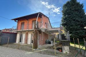 VILLA SINGOLA A AGRATE CONTURBIA