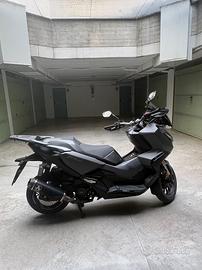 Honda Adv 350