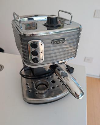 macchina da caffè espresso De Longhi Scultura 