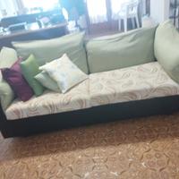 divano letto e due poltrone in pelle nera 