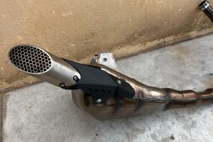 Scarico originale mt07