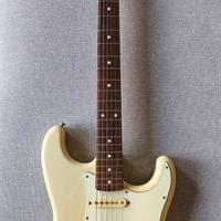 Fender Stratocaster 