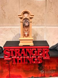 Espositore personaggi kinder joy Stranger Things