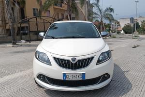 Lancia ypslon 1200 ibrida 29 mila km unico proprie