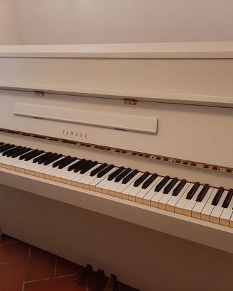 Pianoforte YAMAHA bianco