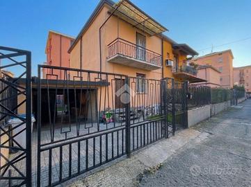 PORZIONE DI BIFAMILIARE A CORMANO