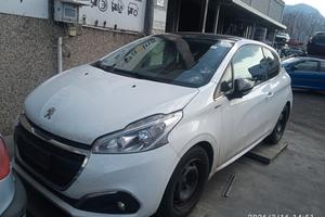 PEUGEOT 208 1.6 TD 2017 BH01  PER RICAMBI