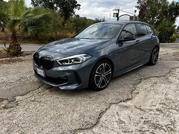 Bmw 118 118d 5p. Msport