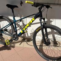 Mtb 29’ L Trek marlin 5
