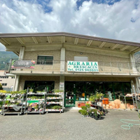 Capannone con alloggio