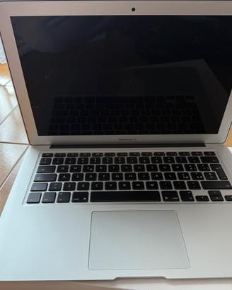 MacBook Air  13”