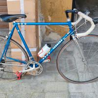 bici da corsa con telaio da collezionismo 