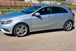 Mercedes classe A 180d sport 109cv
