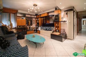 AMPIO TRILOCALE CON CANTINA PERTINENZIALE