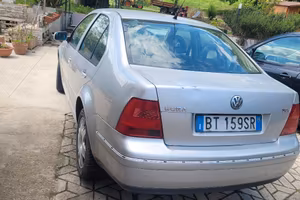 Volkswagen Bora 2001