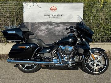 H-D Touring Street Glide Ultra SOLO 3000KM