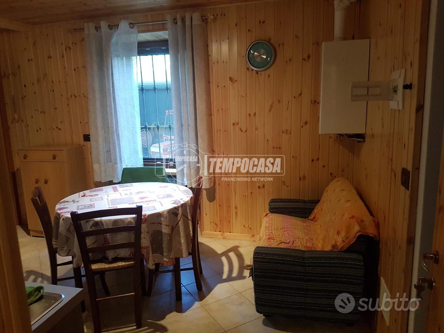 Apartment in Challand-Saint-Anselme, Pésan - Vista 2
