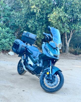 Honda XADV 750
