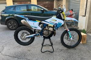 Husqvarna Enduro FE 450 2025