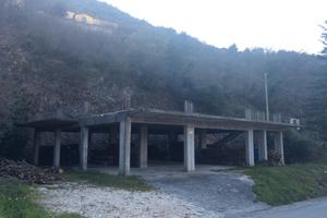 Fabbricato con terreno a Montaquila (IS)