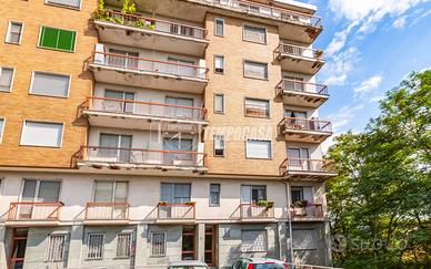 CHIVASSO 3 LOCALI CON DOPPIA ESPOSIZIONE. CANTINA