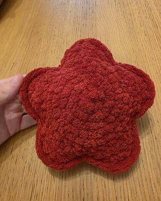 Peluche uncinetto a forma di stella